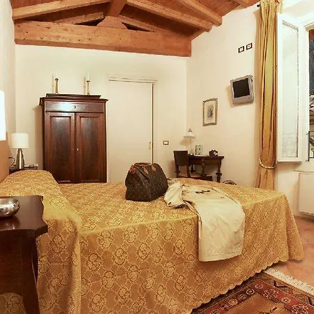 Orologio 3* ברשה