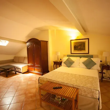 Otel Orologio