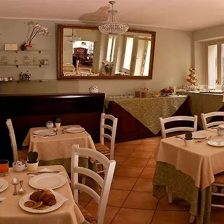 Otel Orologio